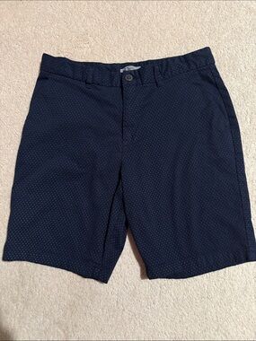 Men's Flat-Front Navy Shorts with Micro Pattern